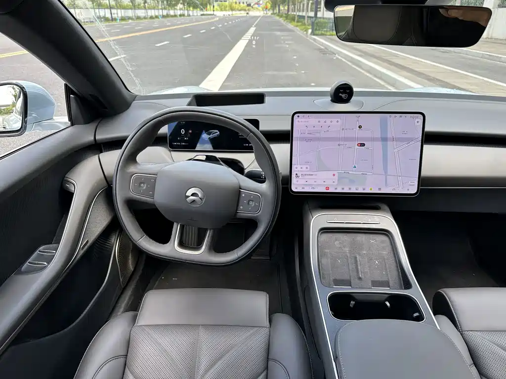 NIO ET5T — миниатюра 16