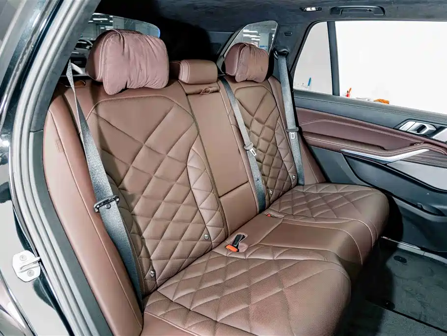 BMW X5 — миниатюра 24