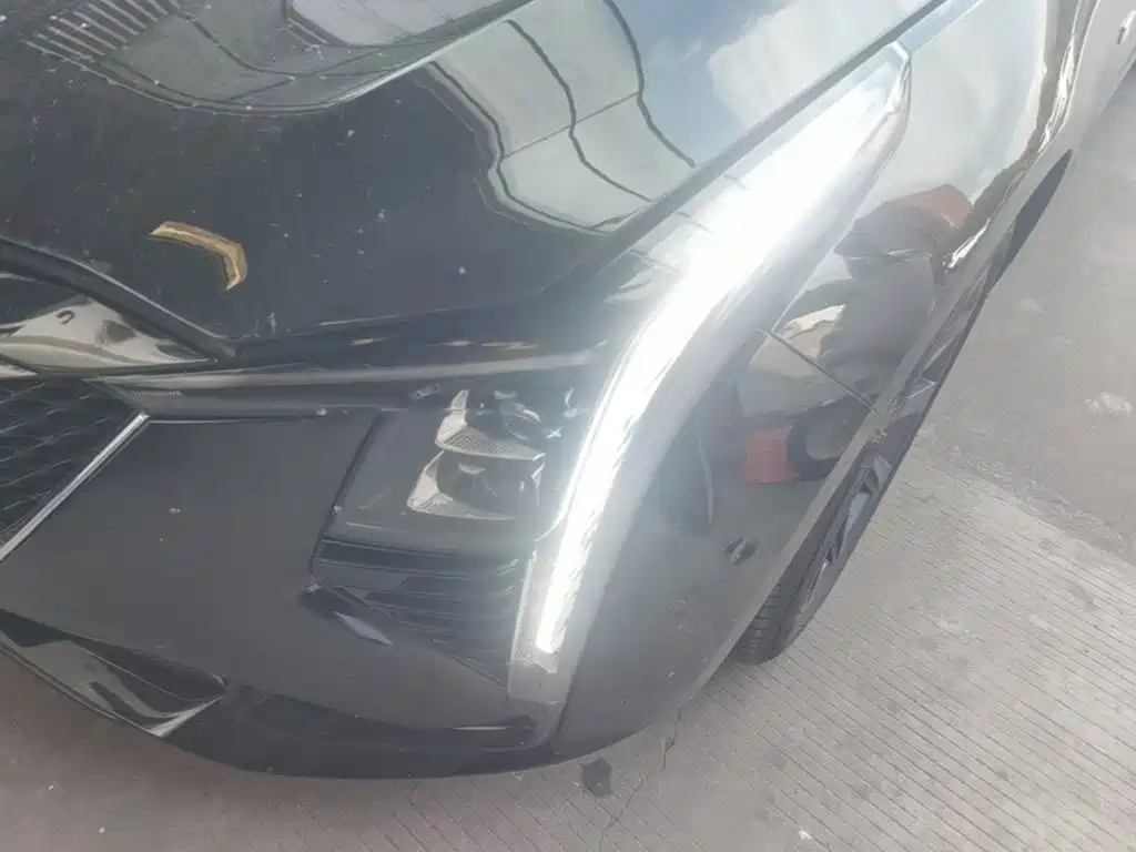 Cadillac CT5 — миниатюра 24