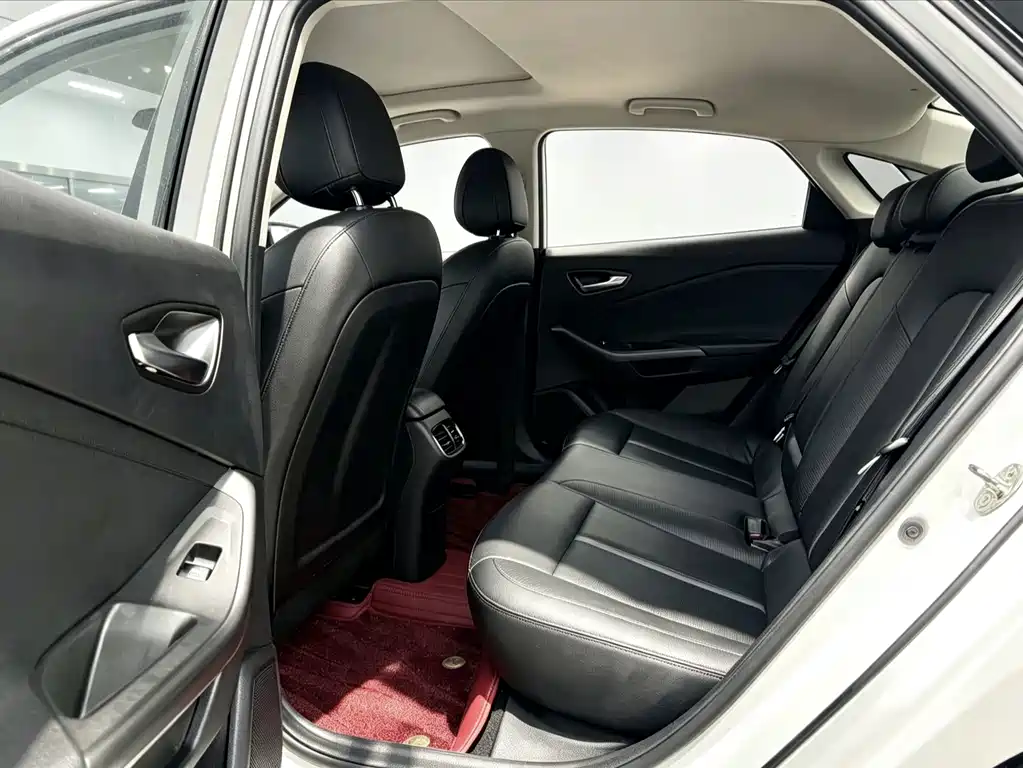 Hyundai Fista — миниатюра 6