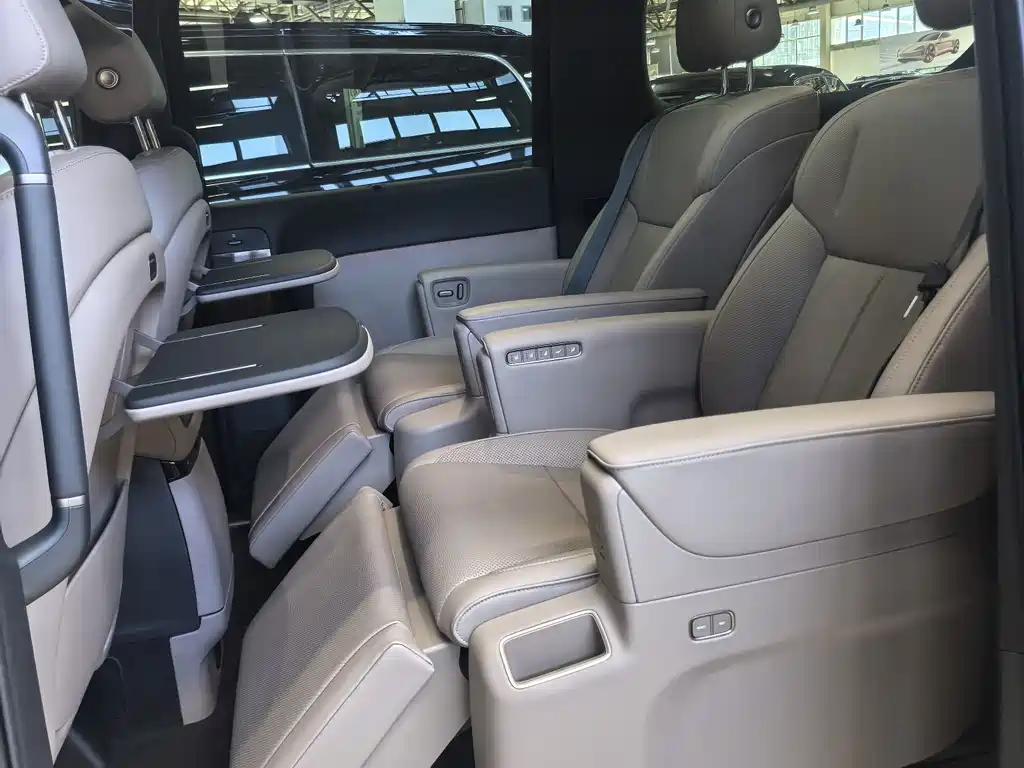 Li Auto Li MEGA — миниатюра 9