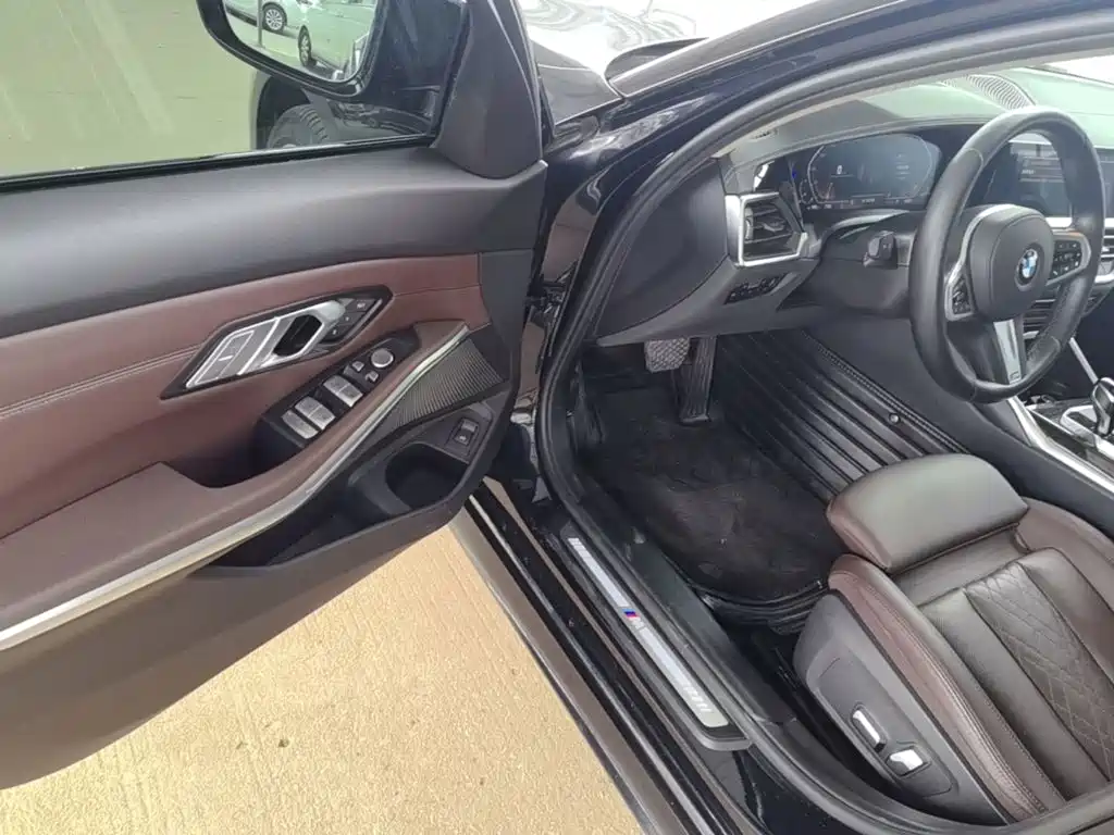 BMW 3 Series — миниатюра 16