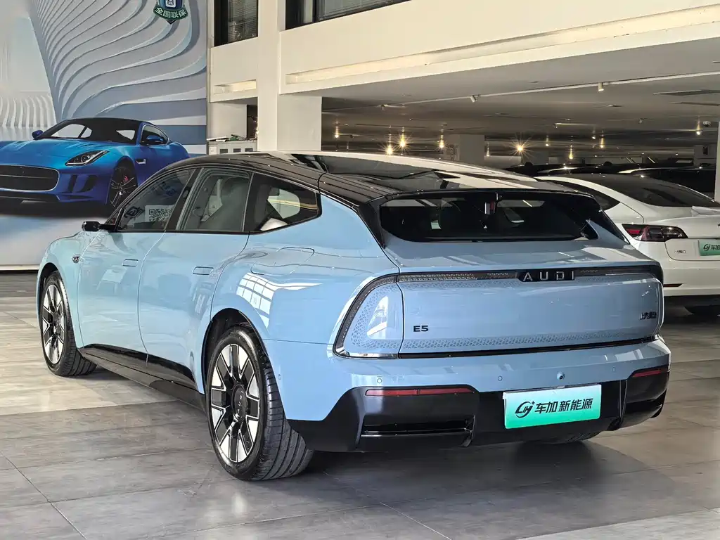 Ауди Ауди. Audi E5 Sportback — миниатюра 9