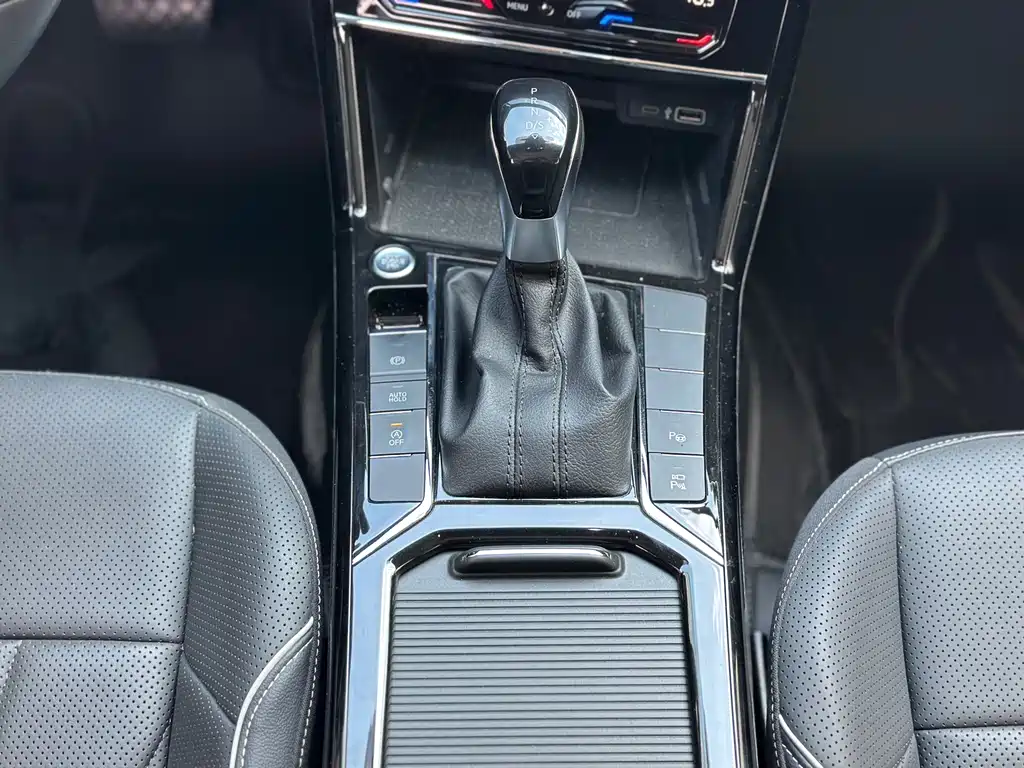 Volkswagen Passat — миниатюра 13