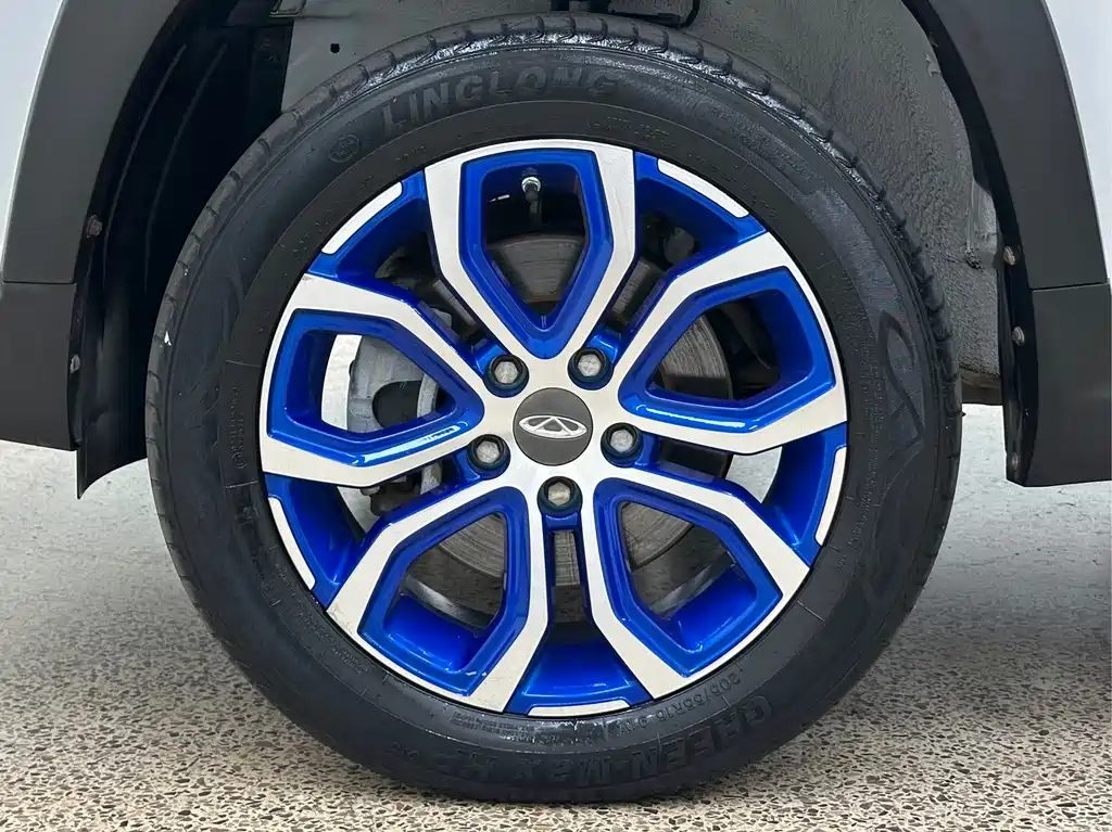 Chery New Energy Tiggo 3xe — миниатюра 10
