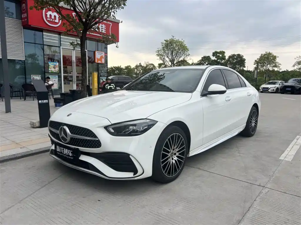 Mercedes-Benz C-Class 2023