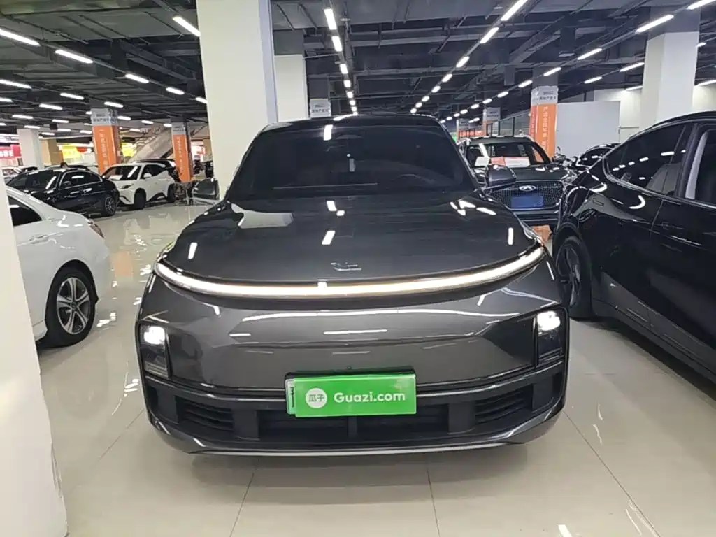 Li Auto Li L8 — миниатюра 3