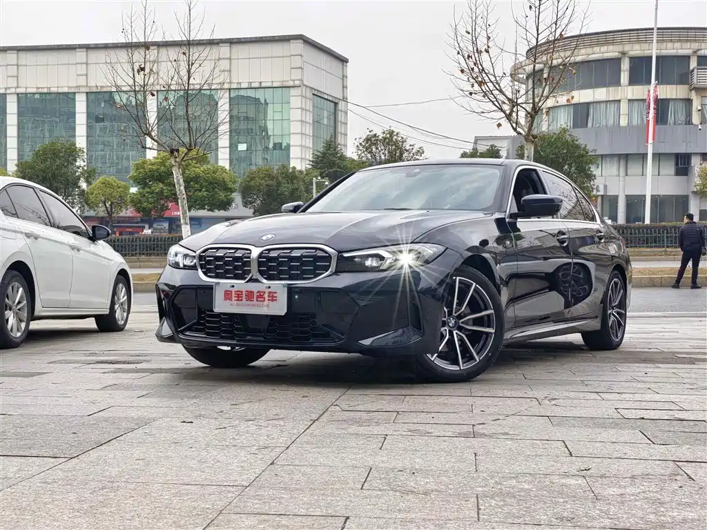 BMW 3 Series 2025