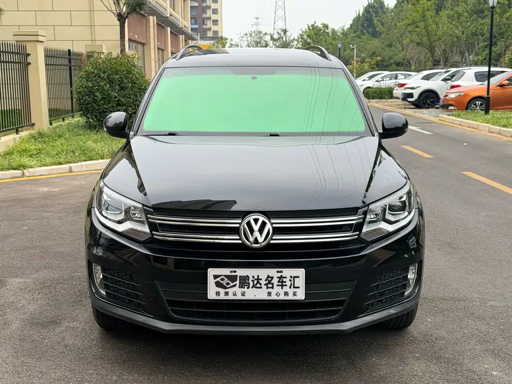Volkswagen Tiguan — миниатюра 2