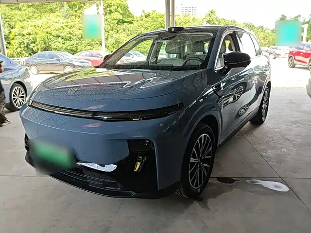 2025 Leapmotor B10