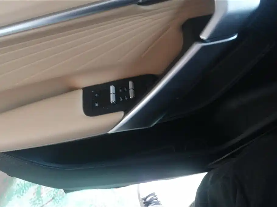 GEELY AUTOMOBILE BOYUE L