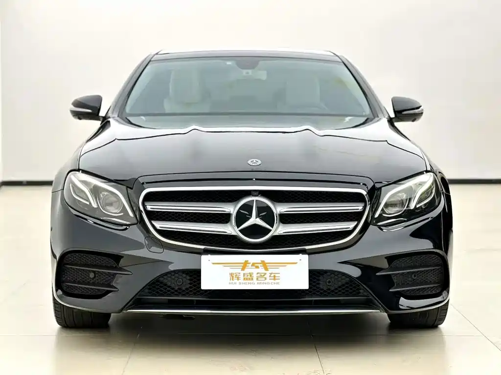 Mercedes-Benz E-Class — миниатюра 3