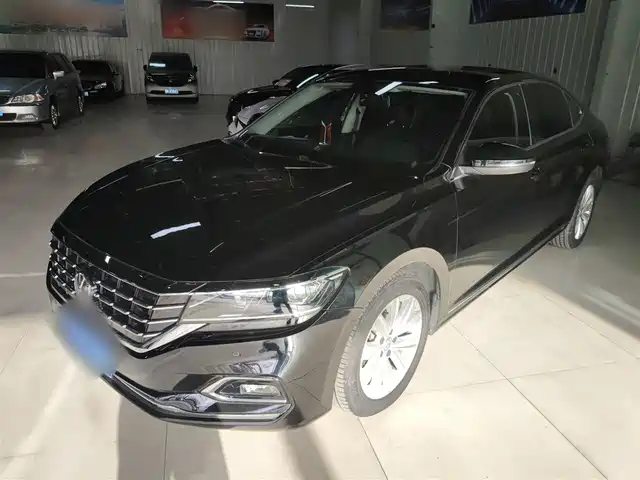 VOLKSWAGEN PASSAT 2020