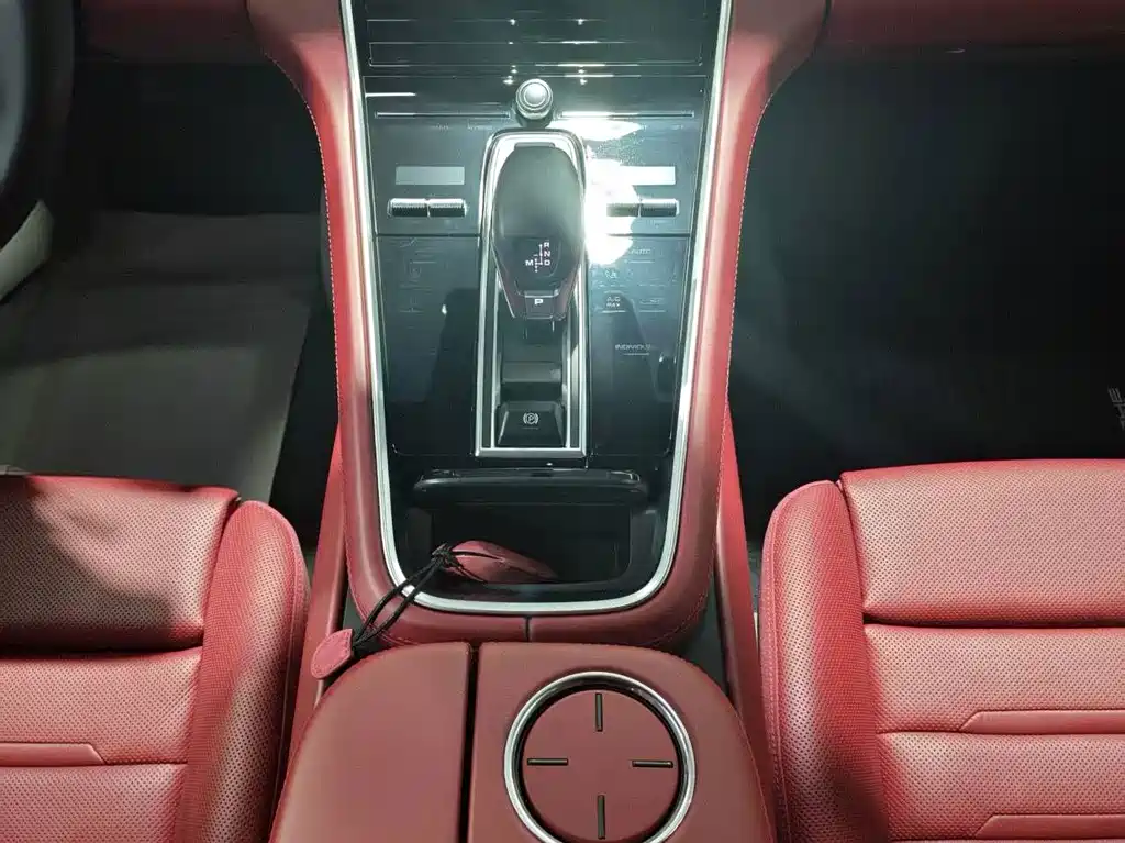 Porsche Panamera — миниатюра 5