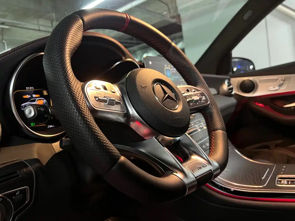 Mercedes-Benz GLC AMG — миниатюра 22