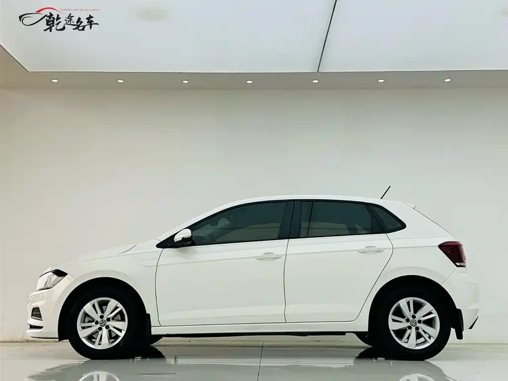 Volkswagen Polo 2021 Plus 1.5L AT