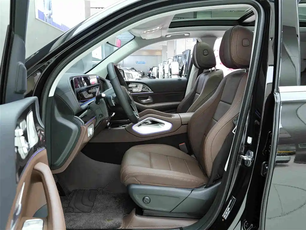 Mercedes-Benz GLE (Import) — миниатюра 11