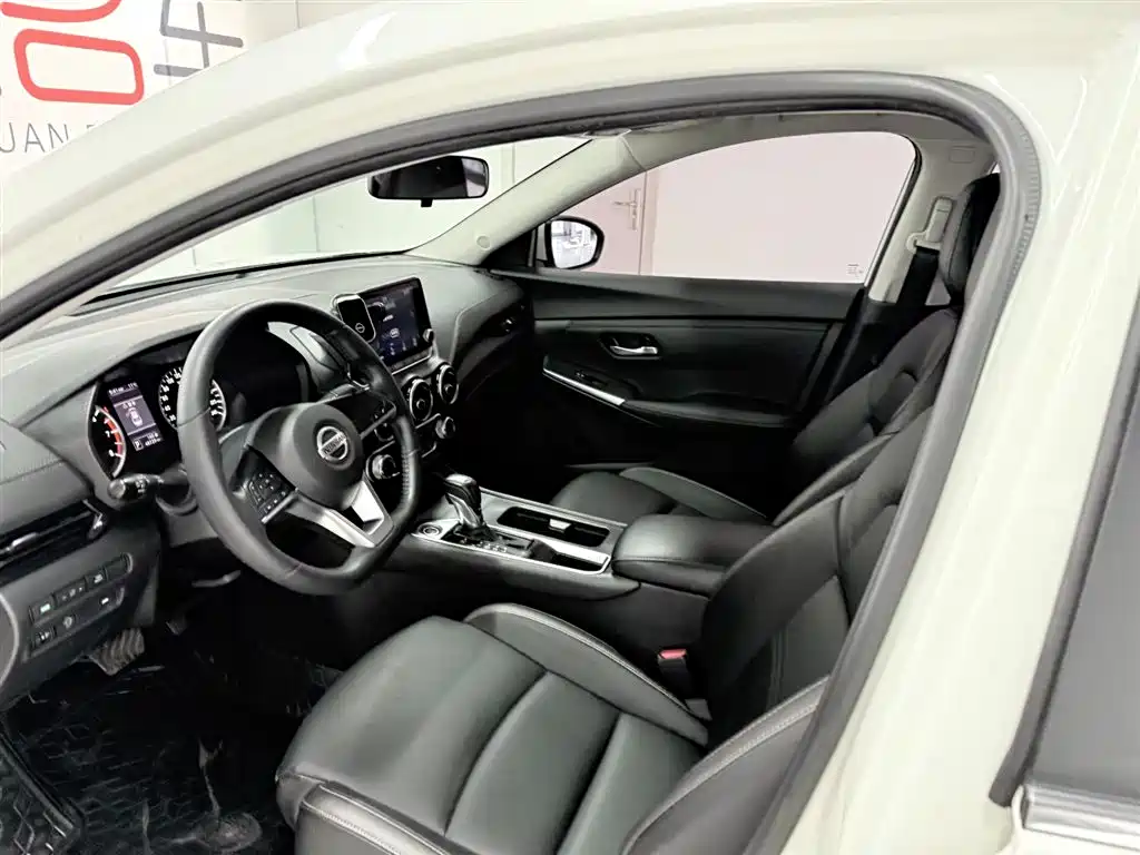 Nissan Sylphy 2020 1.6L XL CVT Enjoy