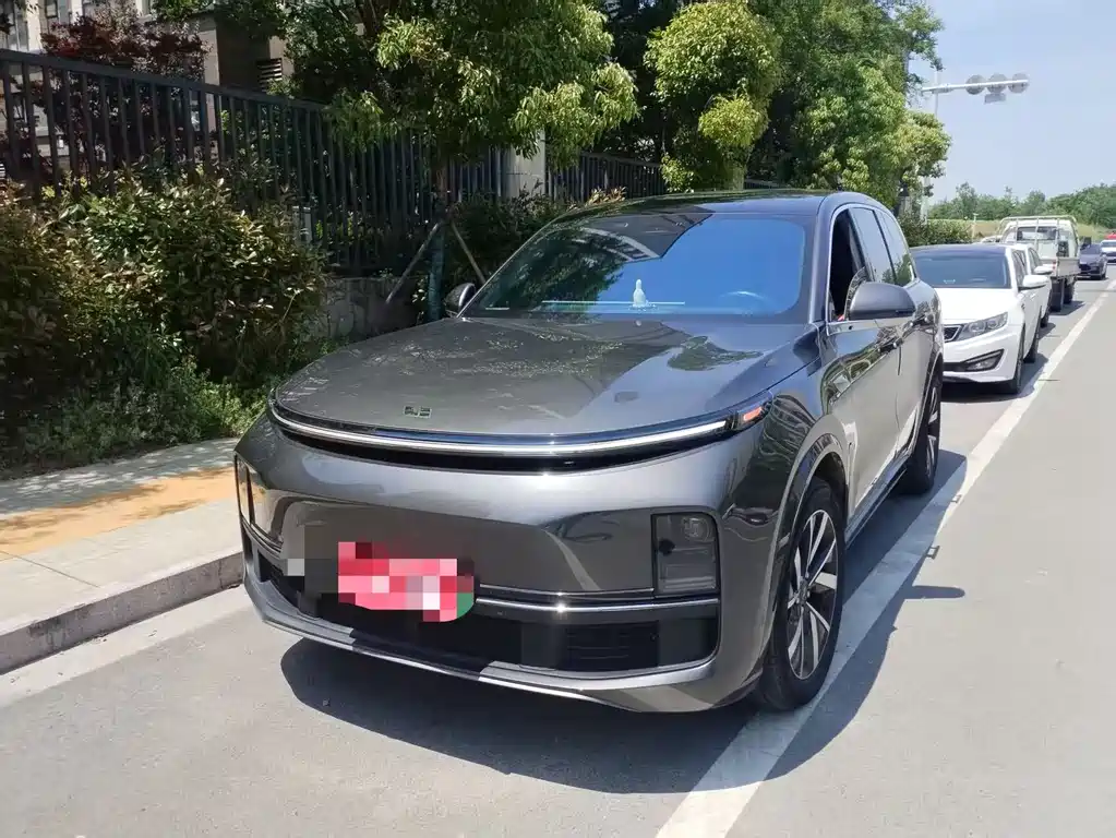 Li Auto Li L8 2023