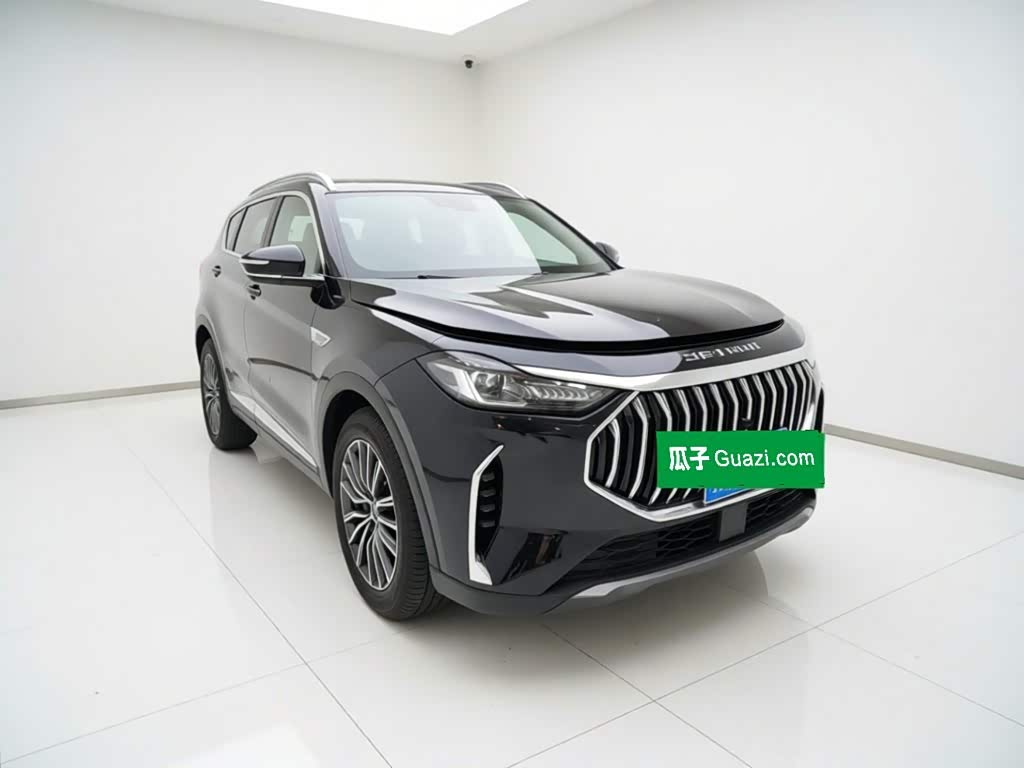 Jetour Jetour X70 PLUS 1.5 л 2024 г. Чёрный, пробег 16500 км