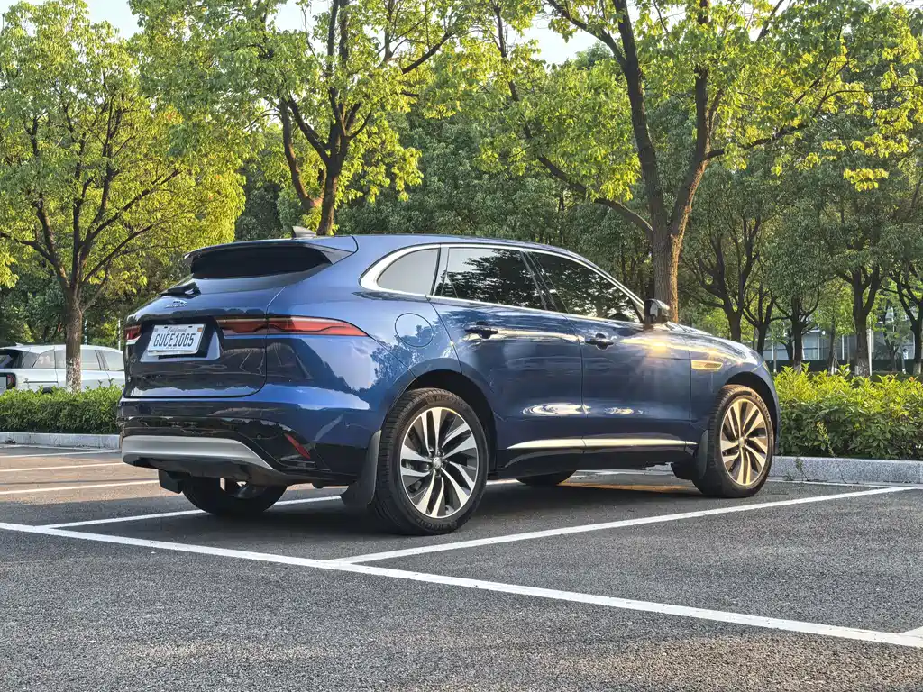 Jaguar F-PACE — миниатюра 7