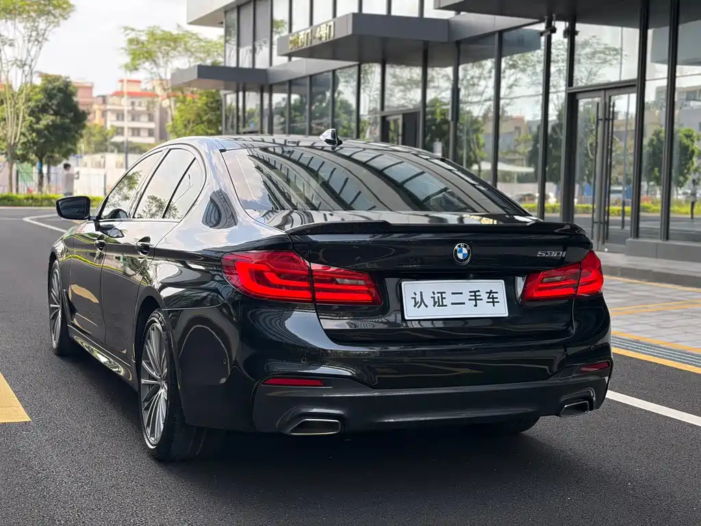 BMW 5 Series (Import) — миниатюра 22