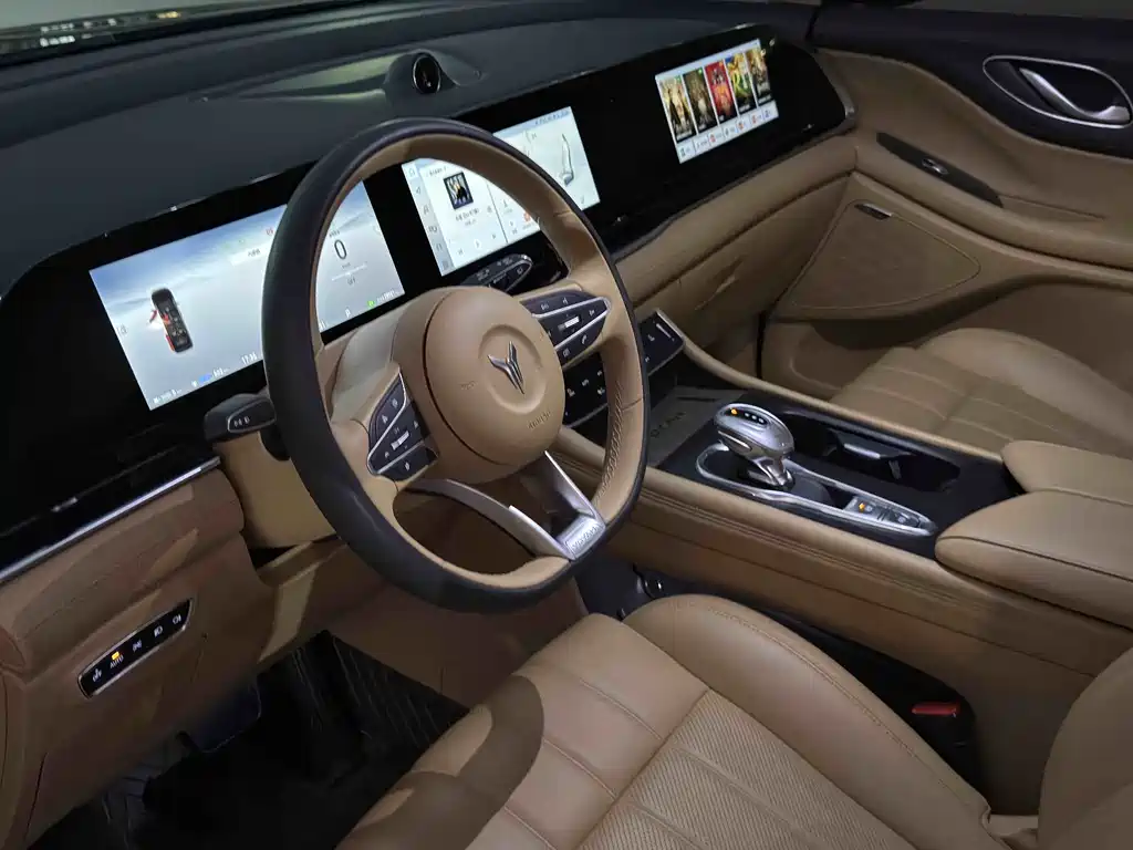 LANTU AUTOMOBILE LANTU DREAMER