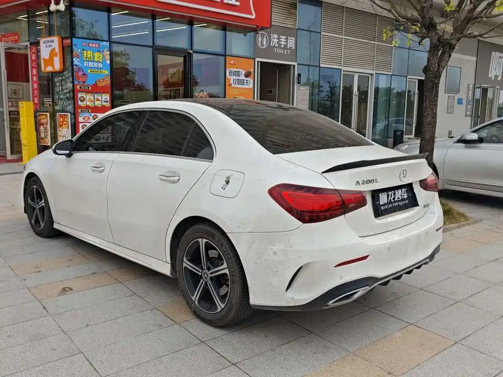 MERCEDES-BENZ A CLASS