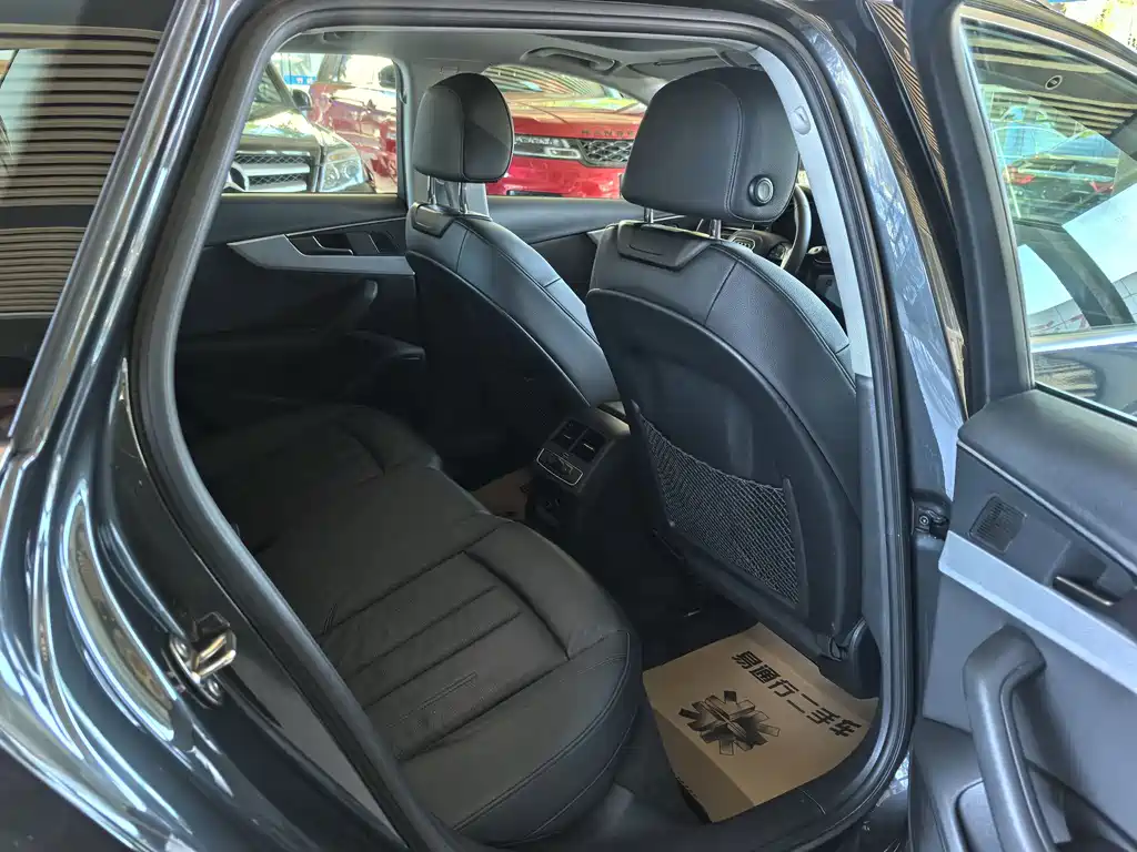 Audi A4 (Import) — миниатюра 8