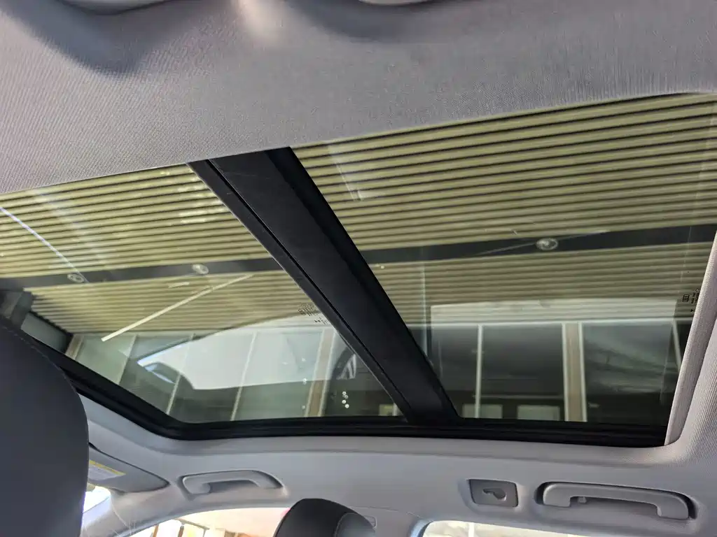 Audi A4 (Import) — миниатюра 14