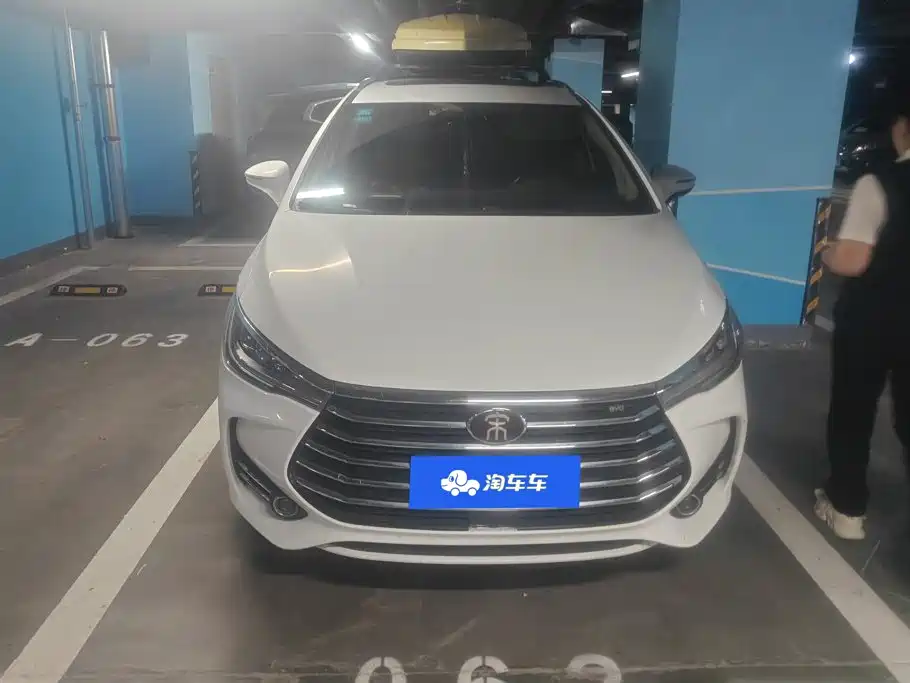 BYD MAX — миниатюра 2