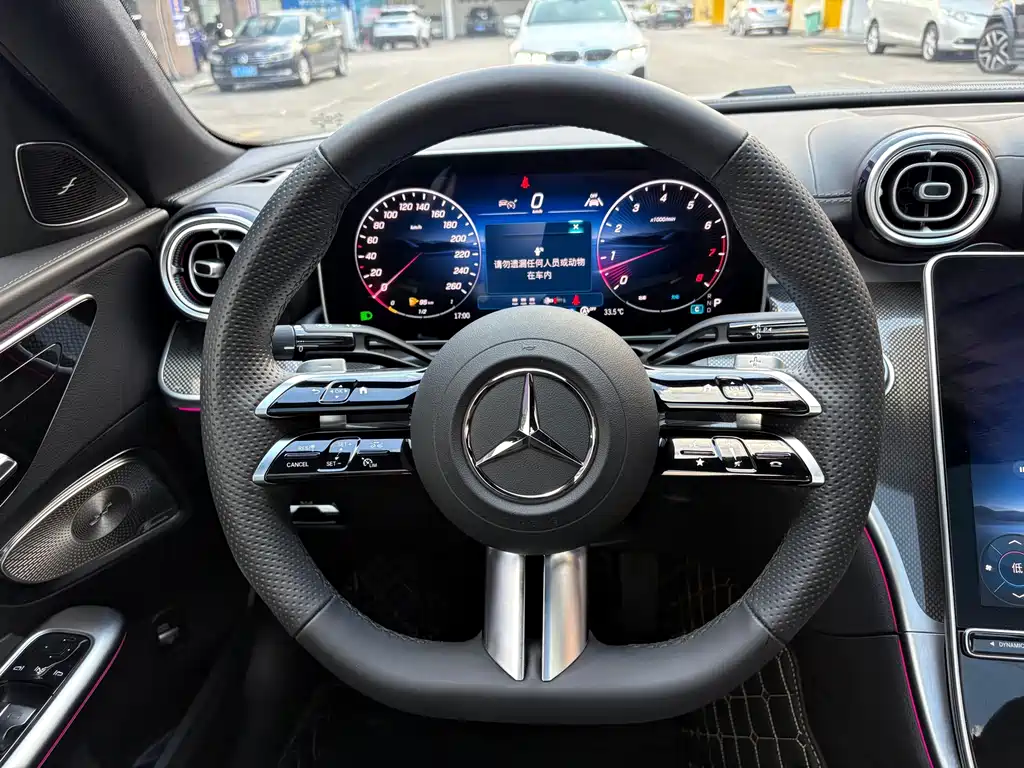 Mercedes-Benz C-Class — миниатюра 6