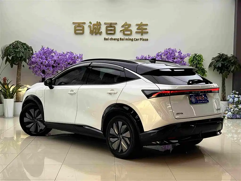 Nissan Ariya — миниатюра 7