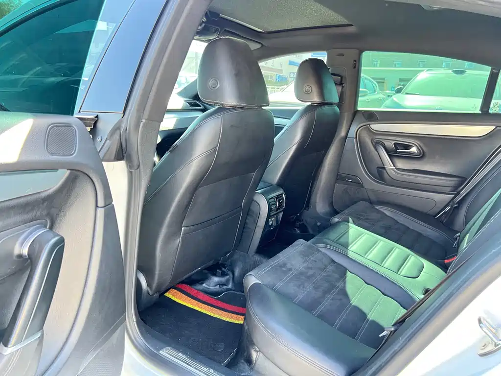 Volkswagen CC 300TSI 25th Anniversary Commemorative Edition, фото 5
