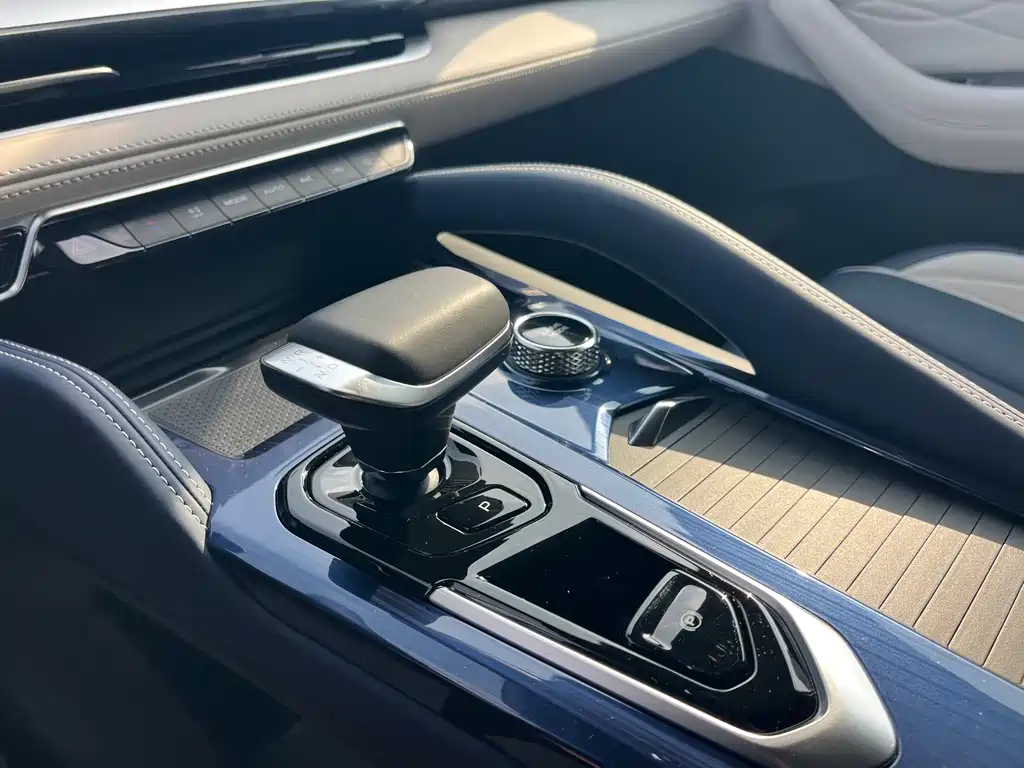 GEELY AUTOMOBILE XINGYUE L