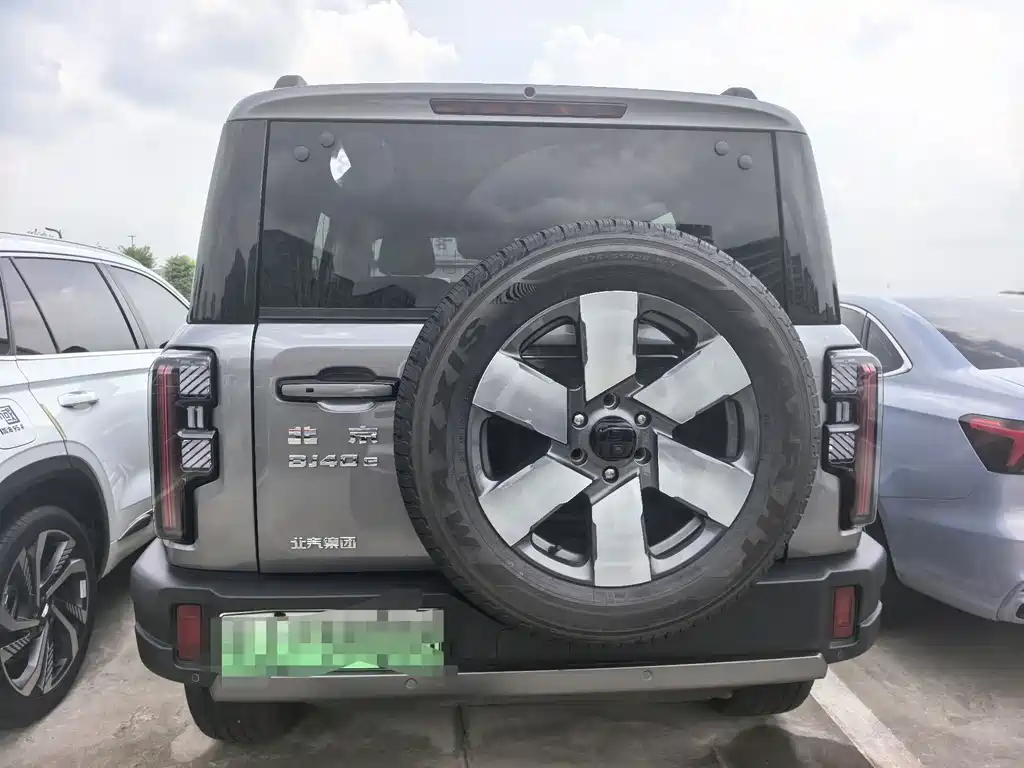 Beijing Off-Road Beijing Off-Road BJ40 Extended Range — миниатюра 3