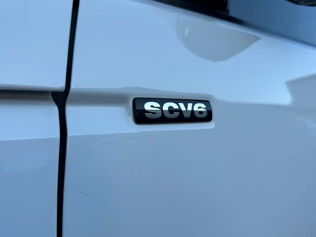Land Rover Discovery — миниатюра 6