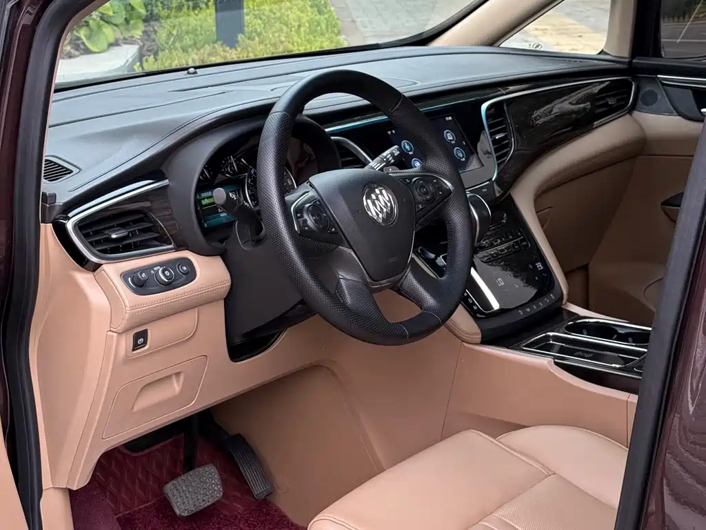 Buick GL8 — миниатюра 5