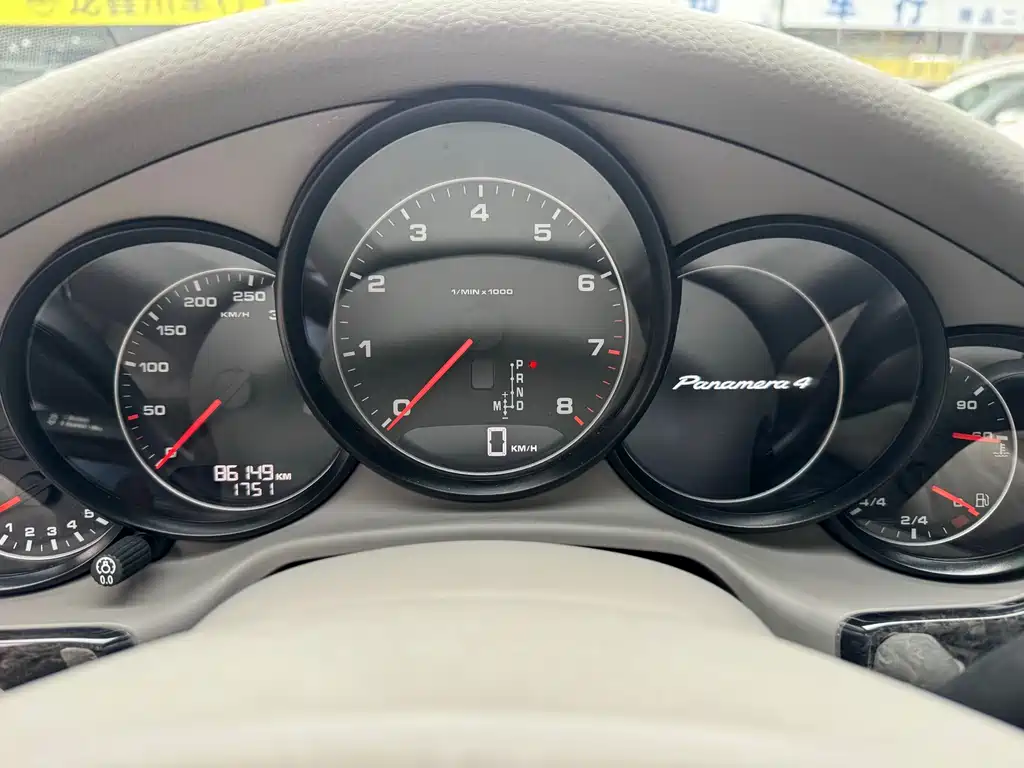 Porsche Panamera 2010 Panamera 4 3.6L