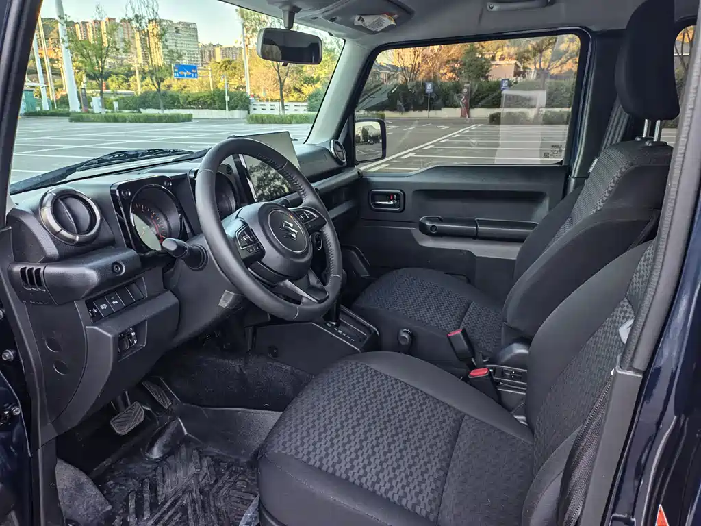 Suzuki Jimny — миниатюра 4
