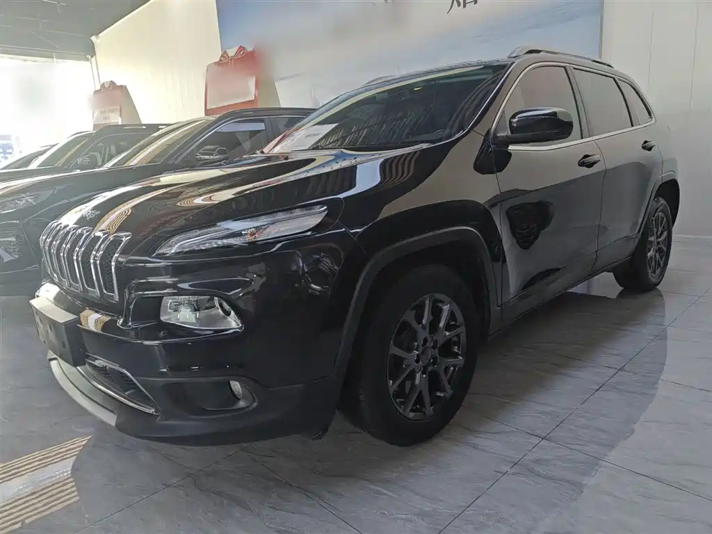 Jeep Cherokee 2020