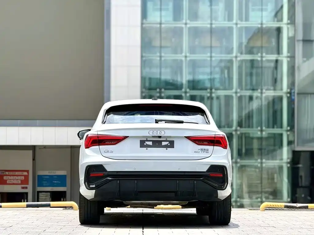Audi Q3 Sportback — миниатюра 8