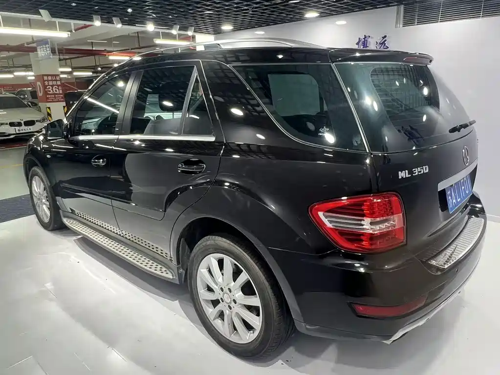 Mercedes-Benz M-Class — миниатюра 4