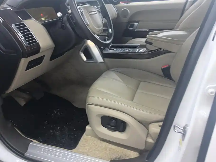 Land Rover Sport — миниатюра 9