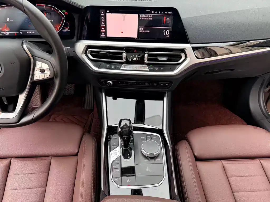 BMW 3 Series — миниатюра 12