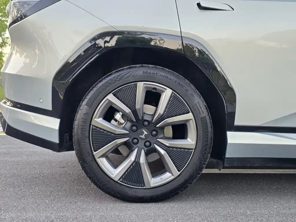 Honda Hiroyo Honda P7 — миниатюра 27