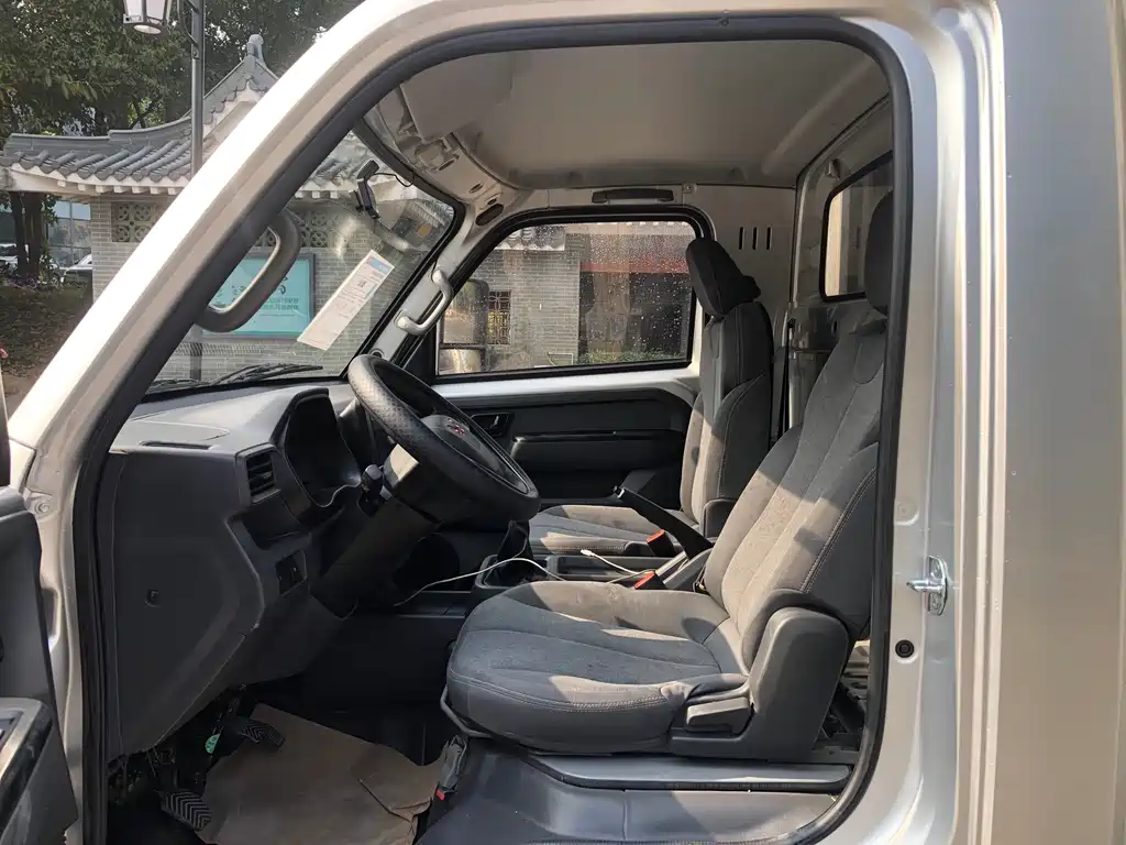 WULING WULING LONGKA