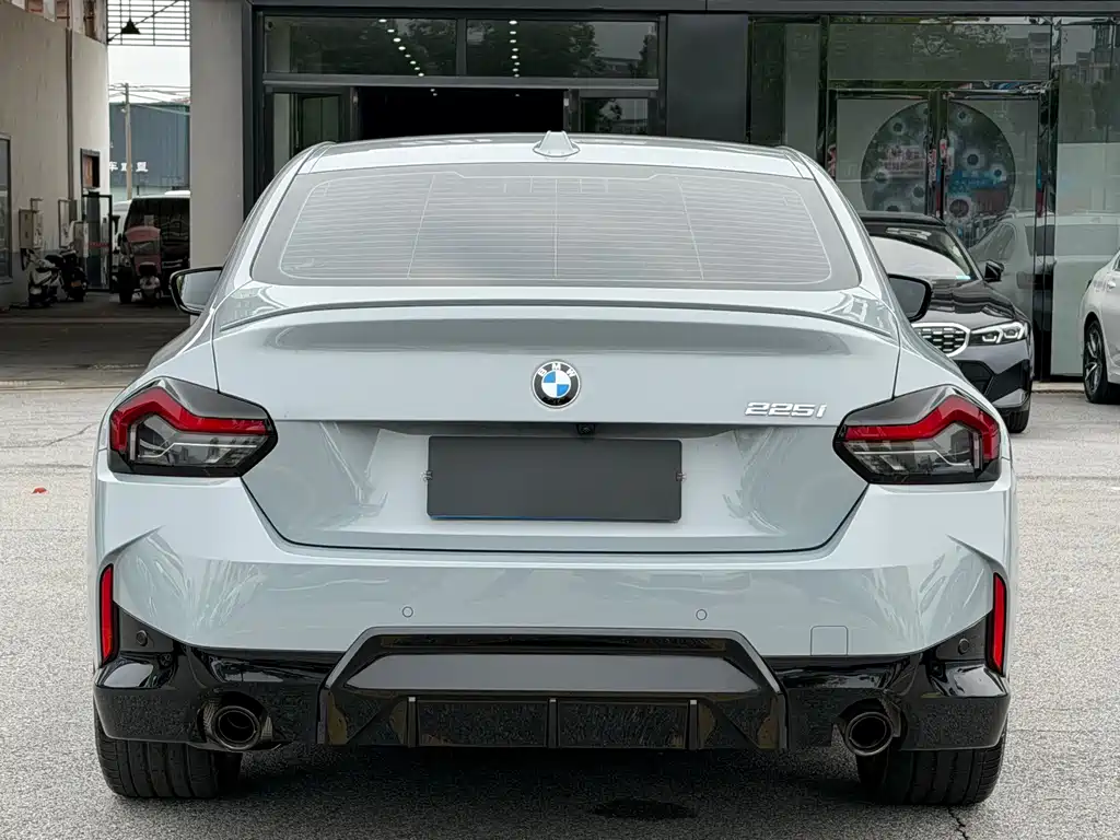 BMW 2 Series (Import) — миниатюра 4