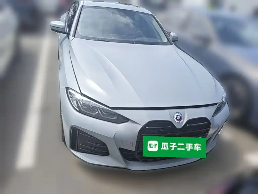 BMW i4 — миниатюра 5