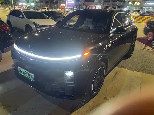 IDEAL CAR IDEAL L7 2024